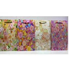 Пакет подарочный "Луговые цветы" 23*18*10 см