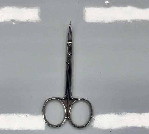 Ножницы для маникюра из нерж. стали "Ultramarine", цвет хром, 10*4,7*2,5см/дл. шир. лезвие