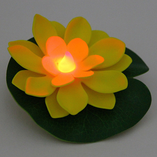 Растение водоплавающее Кувшинка d-10см с подсветкой от контакта с водой, желтый_5