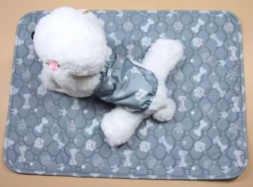 Пеленка непромокаемая многоразовая "ЧИСТЫЕ ЛАПКИ", цвет серый, 4-х слойная, 50*70см 