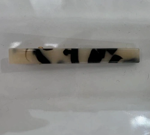 Зажим для волос "ЛАВИТА", классика, цвет бело-черный, 6.3*0,7см (белый блистер)